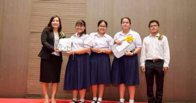 การแข่งขันตอบปัญหาทางกฏหมาย ระดับมัธยมศึกษาตอนปลาย การแข่งขันตอบปัญหาทางกฏหมาย ระดับมัธยมศึกษาตอนปลาย