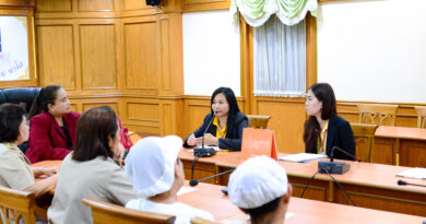 สำนักงานสรรพกรพื้นที่สาขาตลิ่งชัน ให้คำแนะนำเกี่ยวกับการยื่นแบบแสดงรายการภาษีเงินได้แก่ผู้ประกอบกิจการ สำนักงานสรรพกรพื้นที่สาขาตลิ่งชัน ให้คำแนะนำเกี่ยวกับการยื่นแบบแสดงรายการภาษีเงินได้แก่ผู้ประกอบกิจการ